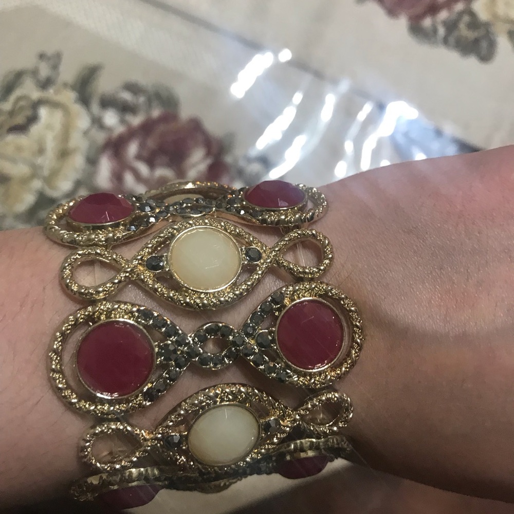 Very Awesome bracelet